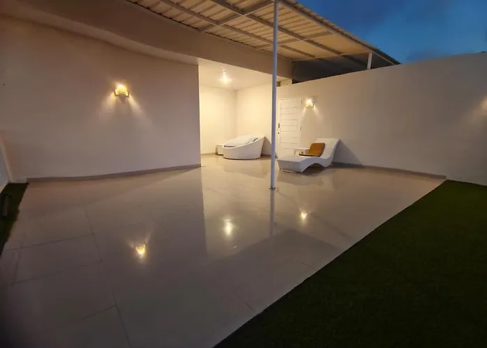 Sarining 2 Bedroom ヴィラ ウルワツ