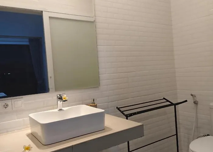 Sarining 2 Bedroom ウルワツ