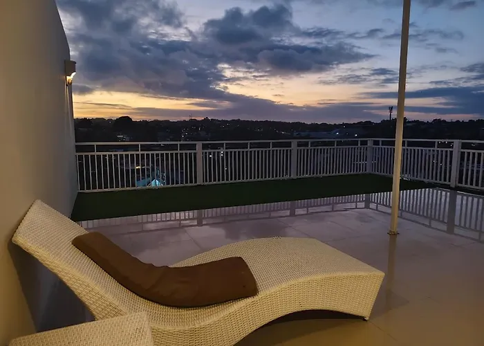 Sarining 2 Bedroom