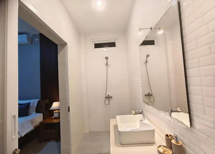 ヴィラ Sarining 2 Bedroom ウルワツ